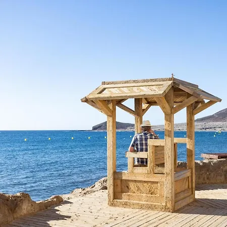 Home2book Charming Sea Breeze Medano Apartment